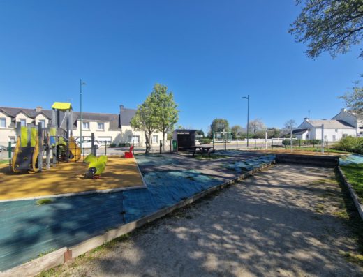 Aire de jeux – La Trinité Surzur